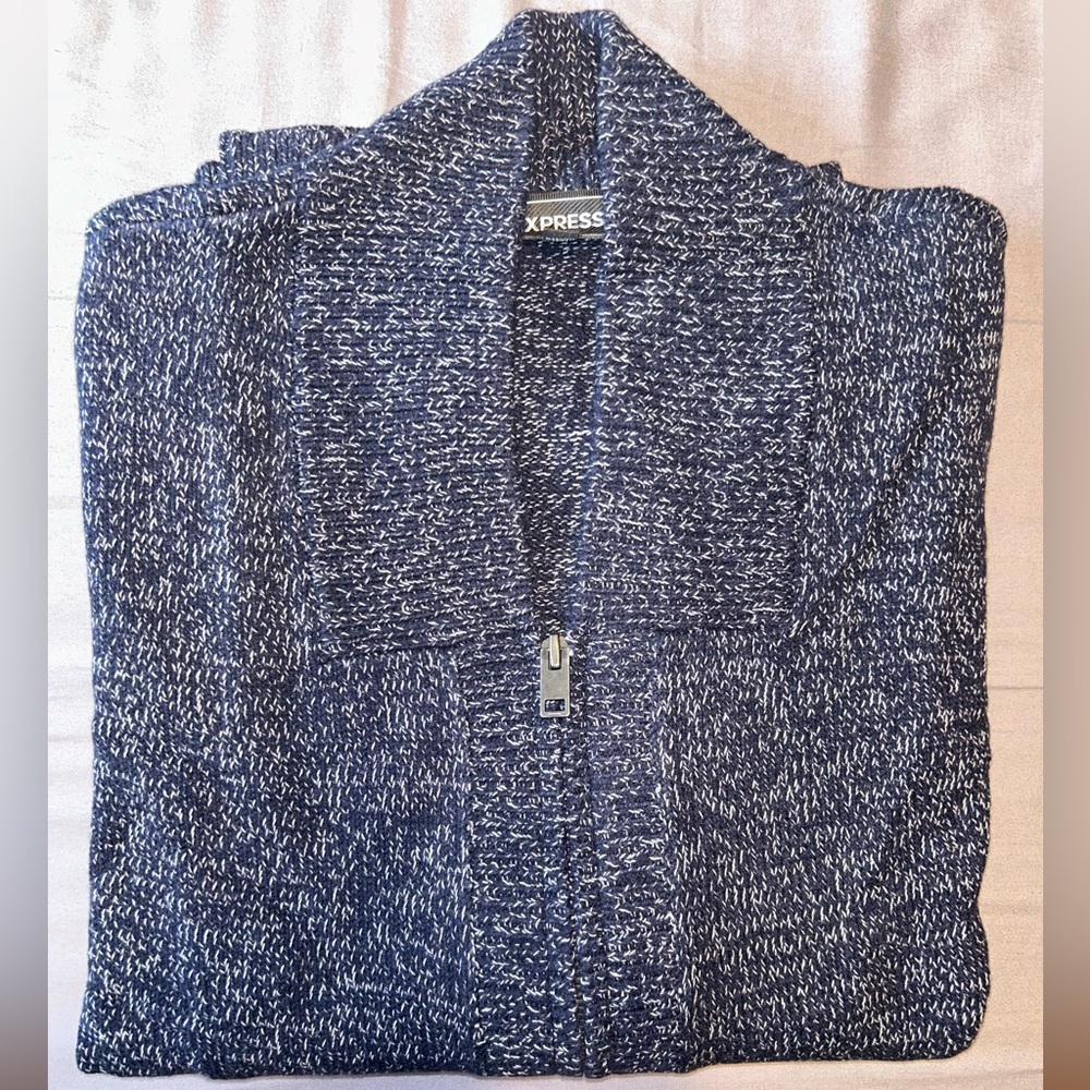 Express men’s zip up cardigan NWT Medium